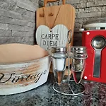 Vintage Four Terrassiga Korter *