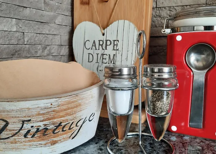 Vintage Four Terrassiga Korter *