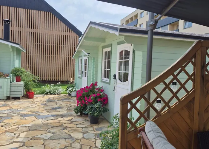 Vintage Four Terrassiga Korter Apartment